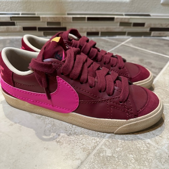 Nike Blazer Low ‘77 Jumbo - Picture 3 of 4